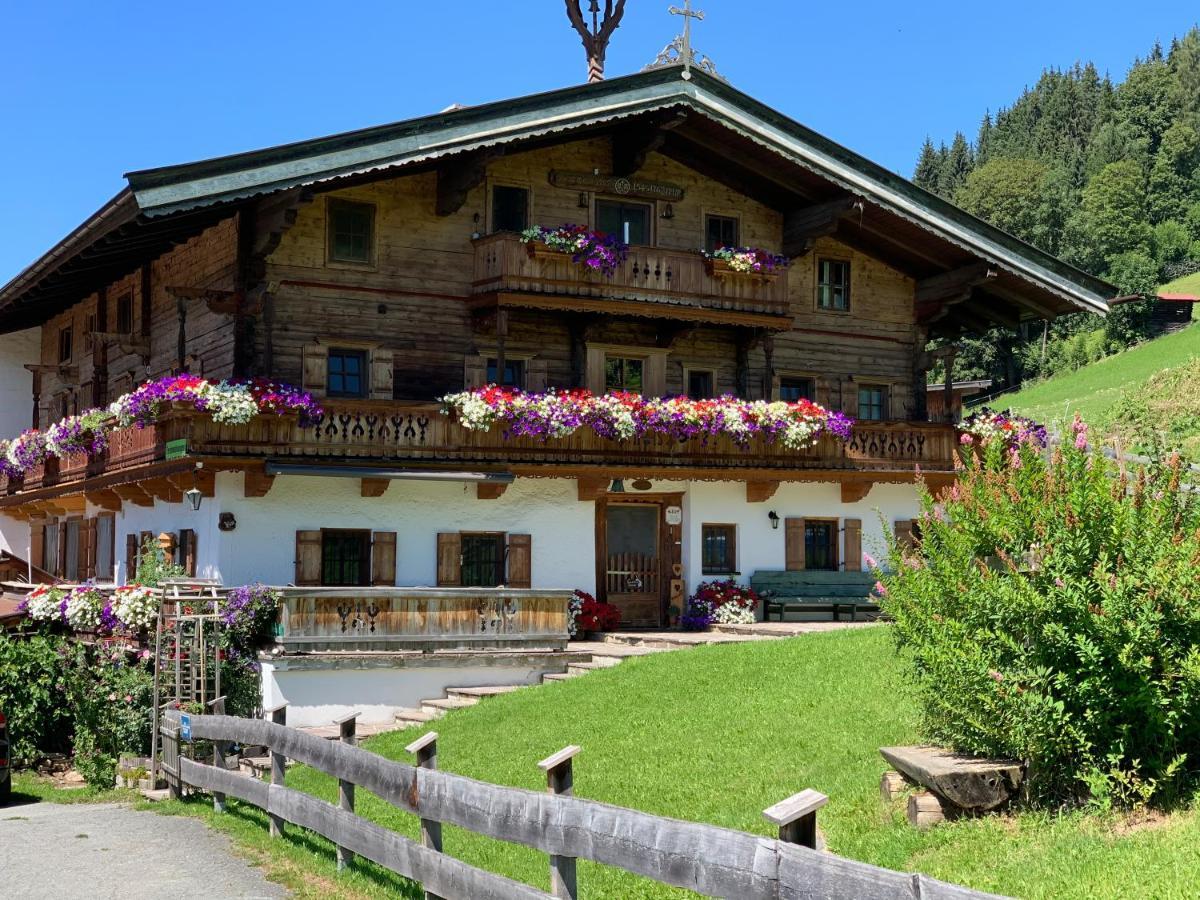 Ferienwohnung Reitstall Henntalhof Kitzbühel Exterior foto